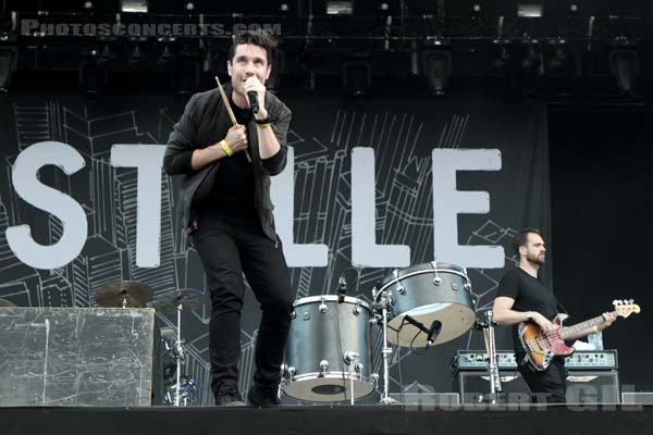 BASTILLE - 2016-08-26 - SAINT CLOUD - Domaine National - Grande Scene - 